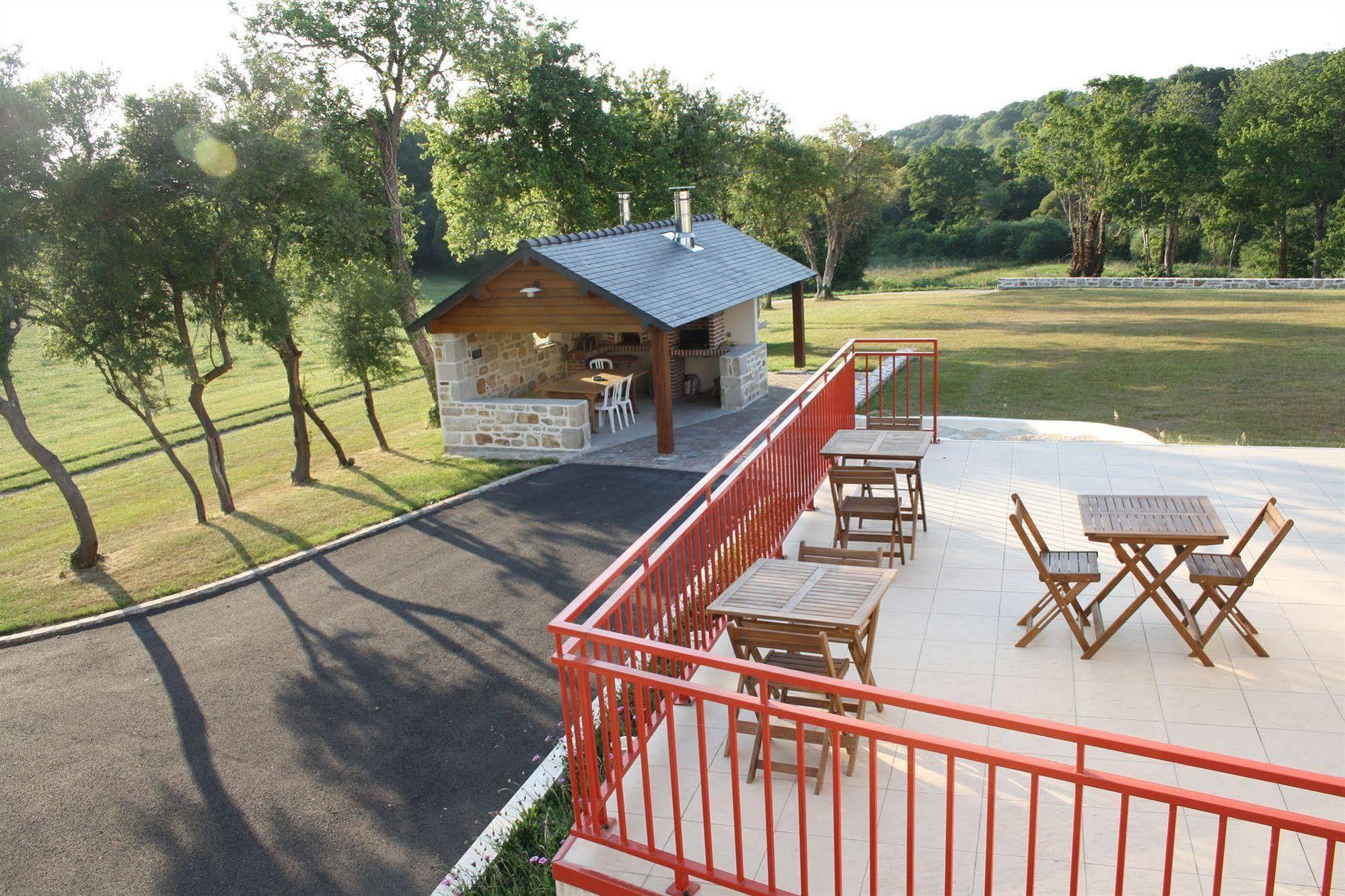 La Ferme De Vur Ven Apartment Saint-Evarzec Bagian luar foto