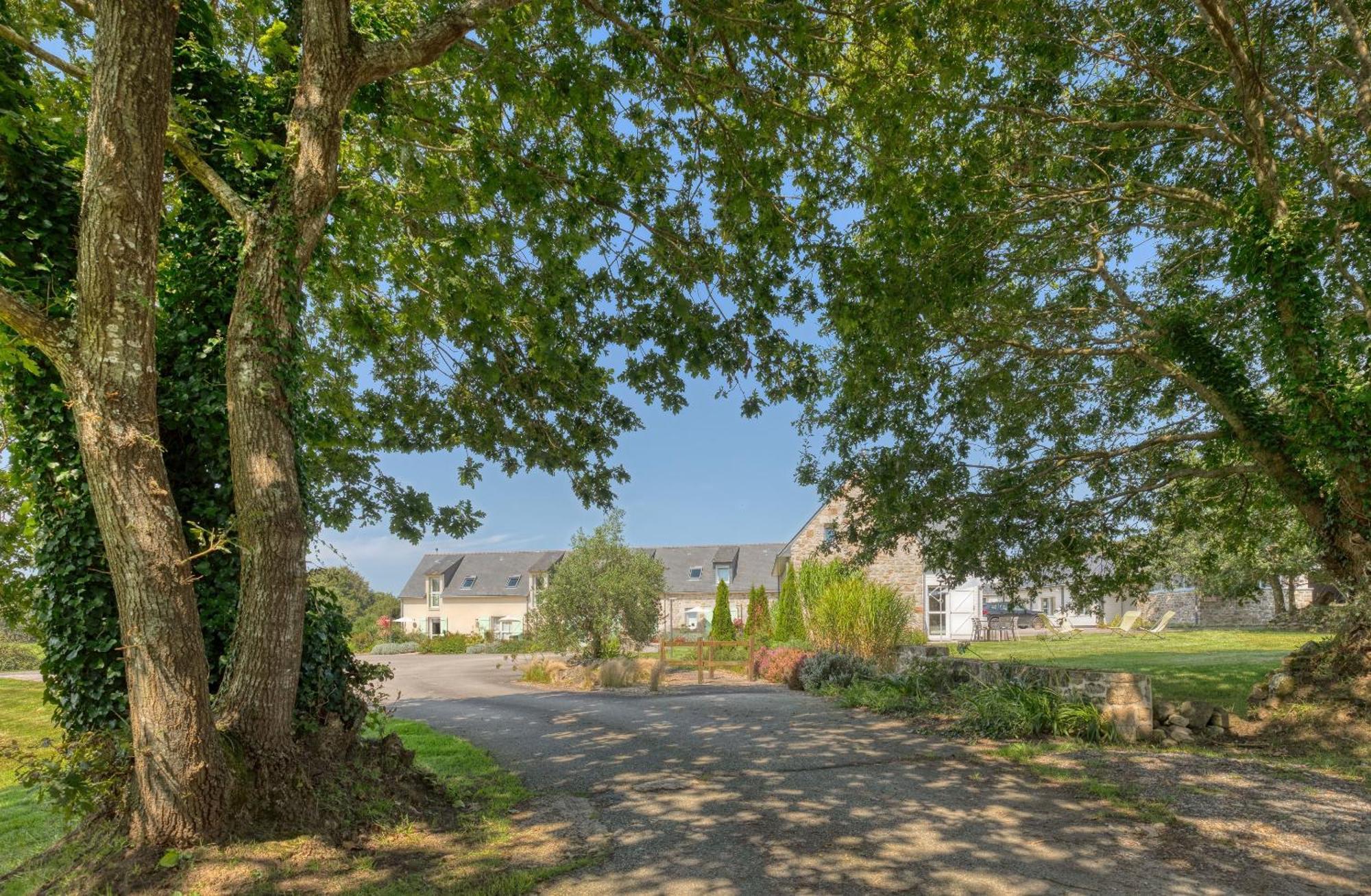 La Ferme De Vur Ven Apartment Saint-Evarzec Bagian luar foto
